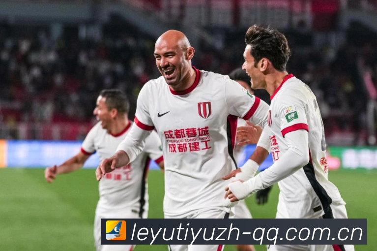 Maybe电竞引领新时代竞技潮流打造专业电竞全景体验解析:最新赛事动态与深度分析 Maybe电竞引领新时代竞技潮流打造专业电竞全景体验解析:最新赛事动态与深度分析